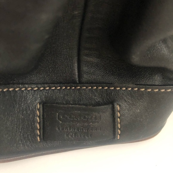 Coach purse black authentic with black and gray scarf - Picture 3 of 10